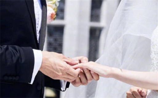 2025年07月22日结婚行吗? 办喜事是否是好日子?