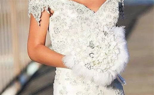 2025年08月25日(农历七月初三)领证合不合适？ 登记领证能算好日子吗