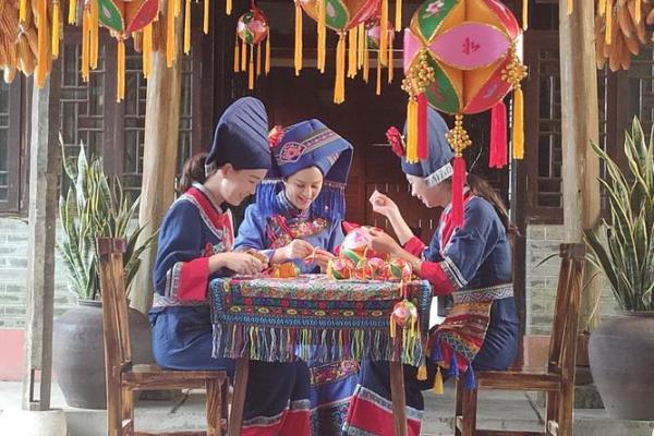 壮族的壮族三月三：传统习俗与文化认同的庆典