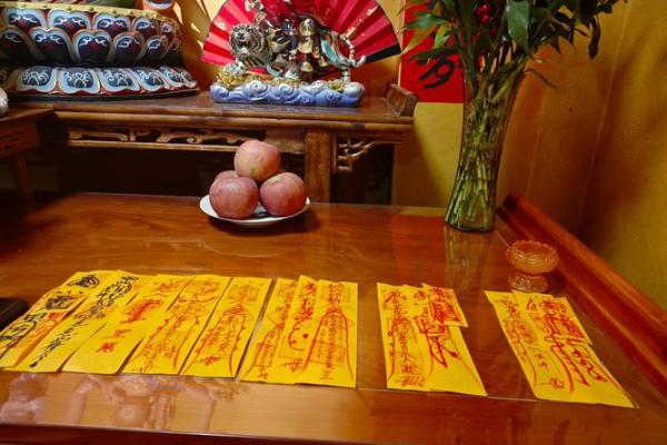 揭秘生辰八字能改运吗？合婚时需要看哪些关键点？