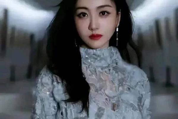 杨蓉的八字命理误区：你也可能误解了自己的命运