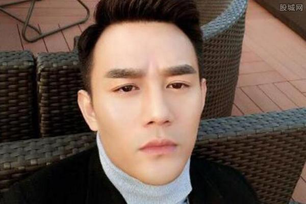 揭秘王凯生辰八字：能改运吗？合婚看什么？命运不同背后的深层解析