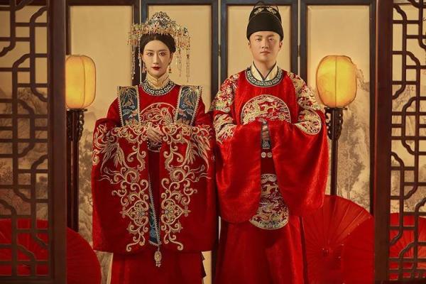 董洁八字解析：揭秘如何通过命理改变运势，合婚要注意哪些关键